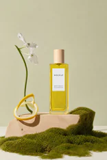 Reference image and original product photo
